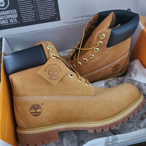Timberland Men's 8.5 Boots 6 Inch Premium Suede Leather Lace-up Lug Shoes Waterp